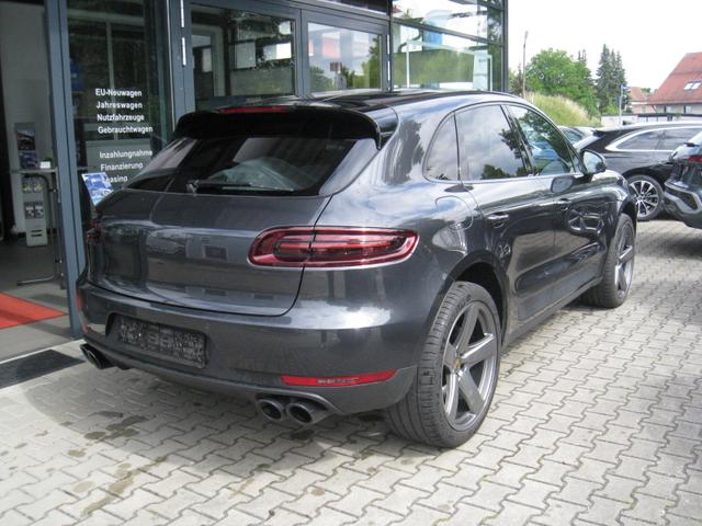 Porsche Macan 2.0 TFSI 