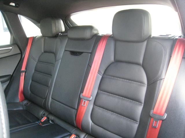 Porsche Macan 2.0 TFSI DSG Allrad 