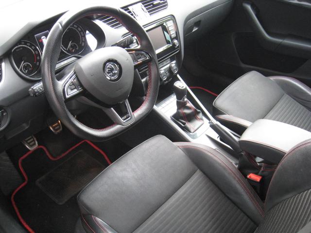 Skoda Octavia Kombi 2.0 TDI 