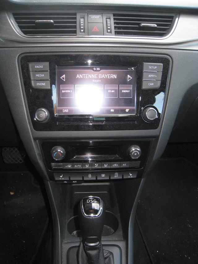 Skoda Rapid 1.4 TSI STYLE 