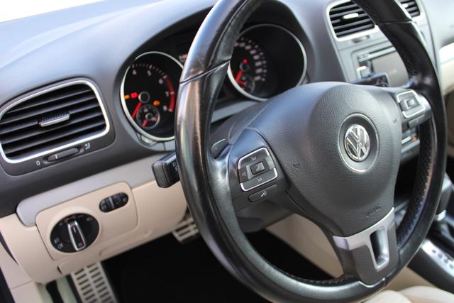 Volkswagen Golf VI 1.4TSI Highline,DSG,Navi,Sitzheizg.,Klima,Schiebedach,Parklenkass.,Alu 
