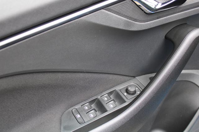 Skoda Kamiq 1.0TSI AmbitionPlus(PL),DSG,Garantie bis8.2.27oder60000km,Sitzheizg,Keyless-Entry,PDC+Rückfahrk.,LED,ACC,Klima,MirrorLink 