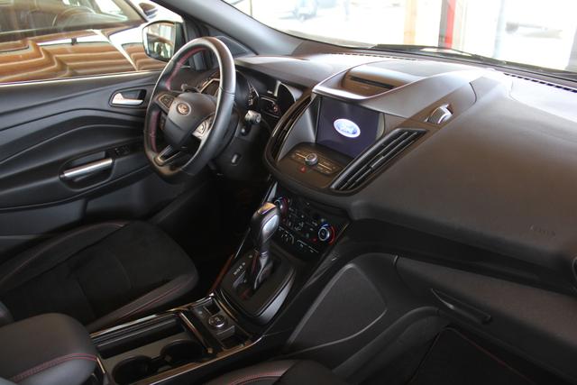 Ford Kuga 1.5 EcoBoost ST-Line,AHK,PDC+Rückfahrk,Navi,behWSS,elekt.Heckkl,Lenkrad-/Sitzheizung 