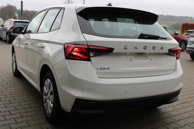 Skoda Fabia Fabia1.0MPI Essence,Garantie bis 17.9.29oder100000km,PDC,LED,Klima,Wired&Wireless App-Connect 