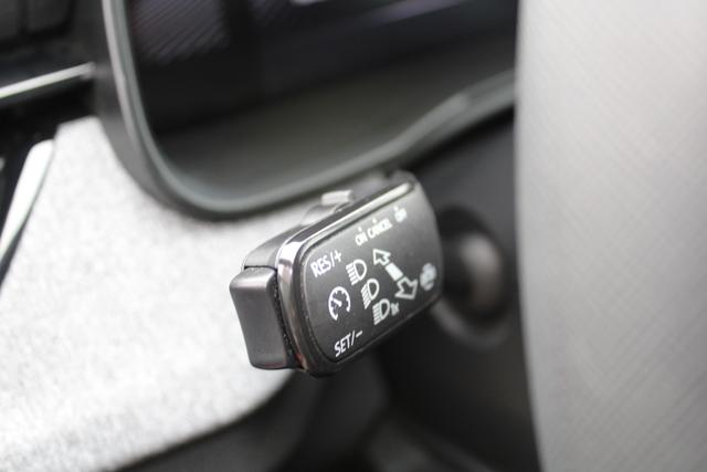 Skoda Scala 1.0TSI Selection(CZ),Garantie bis1.7.29oder100000km,Sitzheiz,KeylessGo,PDC,LED,Klima 