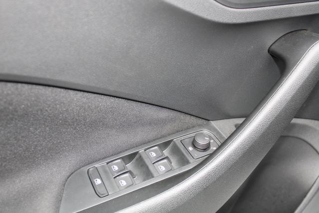 Skoda Scala 1.0TSI Selection(CZ),Garantie bis24.6.29oder100000km,Sitzheiz,PDC,KeylessGo,LED,Klima,Tempomat 