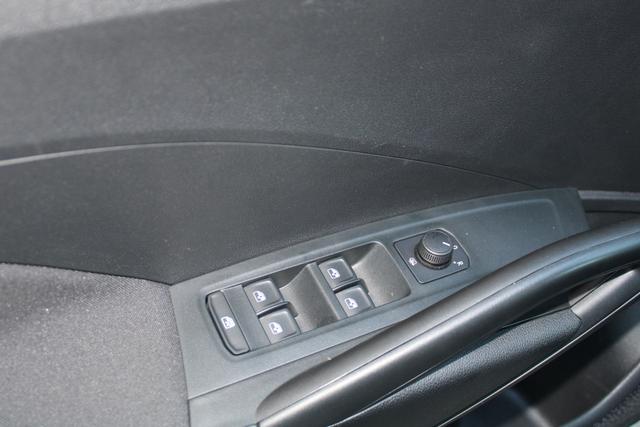 Skoda Fabia 1.0TSI Selection(CZ),Garantie bis19.9.29oder100000km,Sitzheiz.,PDC,LED,Tempomat,Klima,DAB 