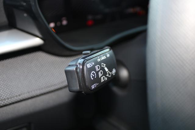 Skoda Fabia 1.0TSI Selection(CZ),Garantie bis19.9.29oder100000km,Sitzheiz.,PDC,LED,Tempomat,Klima,DAB 