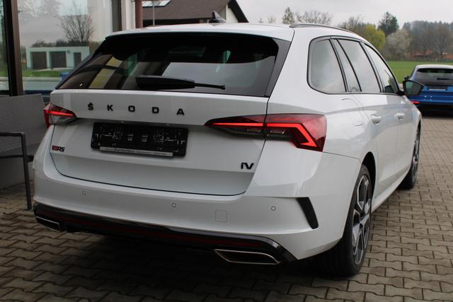 Skoda Octavia Combi 1.4TSI iV RS,DSG,Hybrid,Navi,Sitzheiz,elektr.Heckkl.,PDC,MatrixBeam,ACC,AppConnect,Sportsitze 