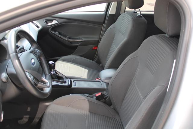 Ford Focus Turnier 1.0EcoBoost Titanium,PDC+R&uuml;ckfahrk.,AHK,Navi,Klima,beh.Lenkrad+WSS,Alu,Kessy 