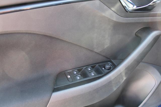 Skoda Kamiq 1.0 TSI TopSelection(CZ),Garantie bis2.4.30oder100000km,Sitzheizg.,PDC,LED,Klima,AppConnect 