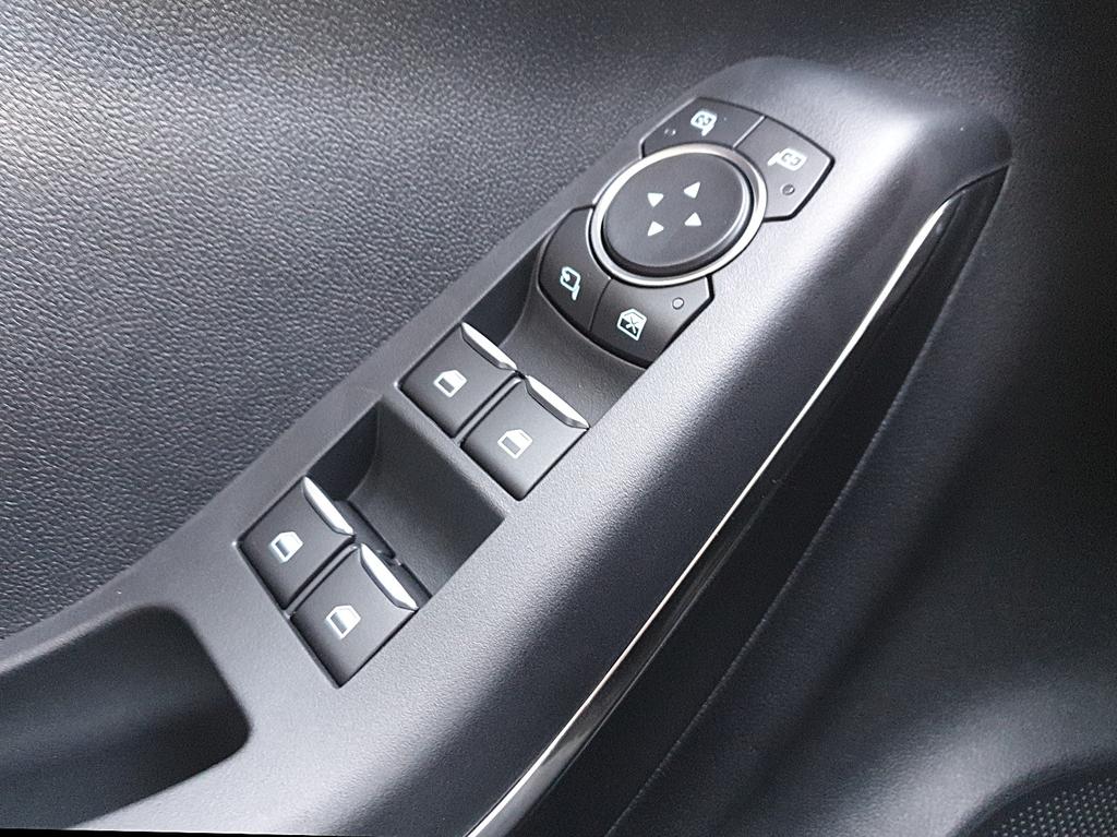 Ford Puma 1.0 EcoBoost Hybrid 125PS Titanium Klimaautomatik FordNavi