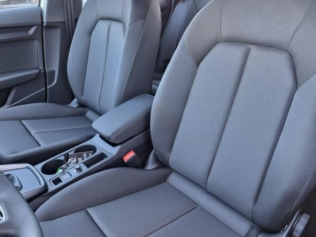 A3 Sportback 30 TFSI 110PS LED-Scheinw. Klimaautomatik Sitzheizung Audi-Radio Bluetooth DAB+ Touchscreen Apple CarPlay Android Auto PDC Tempomat 16-LM 