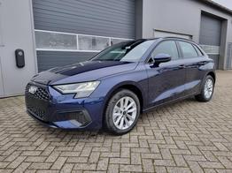 Audi A3 Sportback - 30 TFSI 110PS Sitzheizung Klimaautomatik Smartphone-Interface (Apple-CarPlay Android-Auto) Parksensoren Armlehne vorne Tempomat Audi-phone-box Teilb.Rücksitzbank