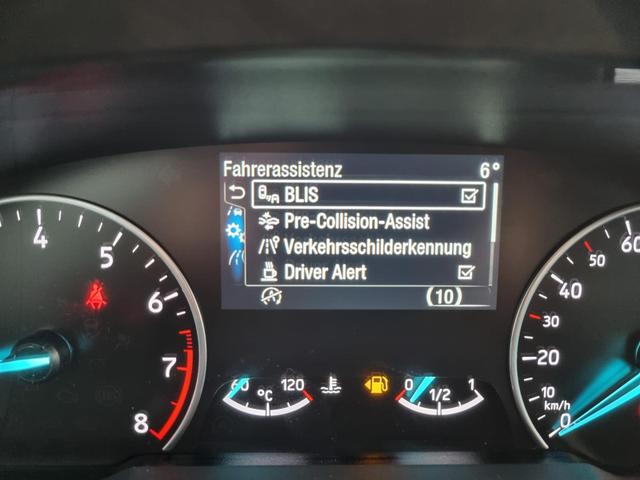 EcoSport 1.0 EcoBoost 125PS ST-Line Teilleder Klimaautomatik Sitzheizung Ford-Radio SYNC3 DAB+ Touchscreen Bluetooth Apple CarPlay Android Auto PDC v+h Rückf.Kamera Lenkradheizung Frontscheibe beheizb. 17"LM 