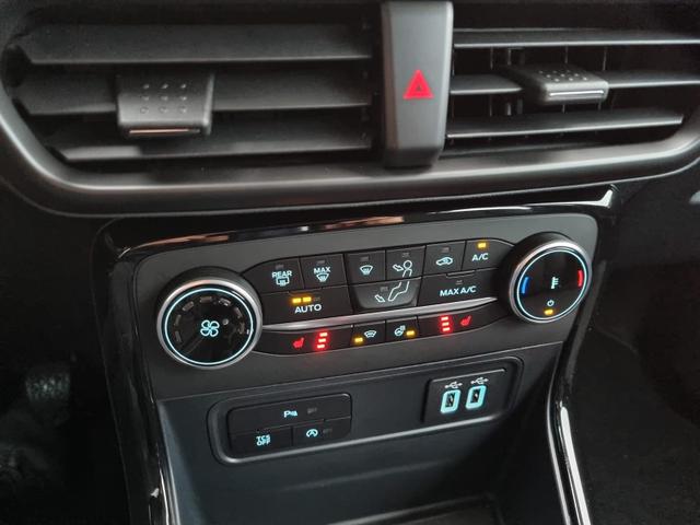 EcoSport 1.0 EcoBoost 125PS Titanium Klimaautomatik Sitzheizung Ford-Radio SYNC3 DAB+ Touchscreen Bluetooth Apple CarPlay Android Auto PDC v+h Rückf.Kamera Lenkradheizung Frontscheibe beheizb. 17"LM 