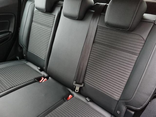 EcoSport 1.0 EcoBoost 125PS Titanium Klimaautomatik Sitzheizung Ford-Radio SYNC3 DAB+ Touchscreen Bluetooth Apple CarPlay Android Auto PDC v+h Rückf.Kamera Lenkradheizung Frontscheibe beheizb. 17"LM 