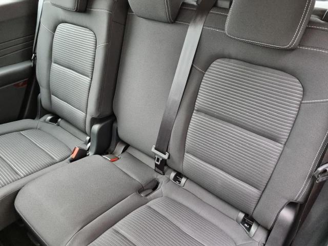 Kuga 1.5 Ecoboost 150PS Titanium Klimaautomatik Sitzheizung v+h Lenkradheizung Frontscheibe beheizb. Ford-Navi SYNC DAB+ Touchscreen mit Bluetooth Apple CarPlay Android Auto PDC Rückf.Kamera 