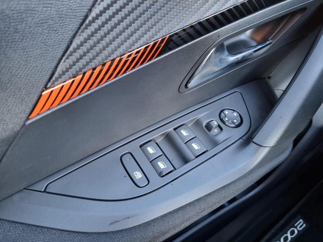 2008 1.2 PureTech 100PS Active 5-türig Klimaautomatik Navi DAB Bluetooth Touchscreen Apple CarPlay Android Auto PDC Tempomat 