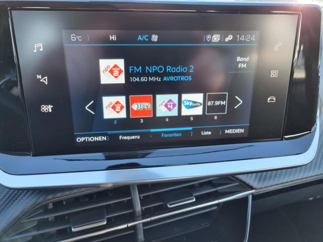 2008 1.2 PureTech 130PS Automatik Active Pack 5-türig Klimaautomatik Navi DAB+ Bluetooth Touchscreen Apple CarPlay Android Auto PDC Tempomat 