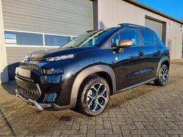 Citroen C3 Aircross - 1.2 110PS C-Series LED-Scheinwerfer Klimaautomatik Sitzheizung Radio DAB Bluetooth Touchscreen Apple CarPlay Android Auto Tempomat 16-LM abged.Scheiben