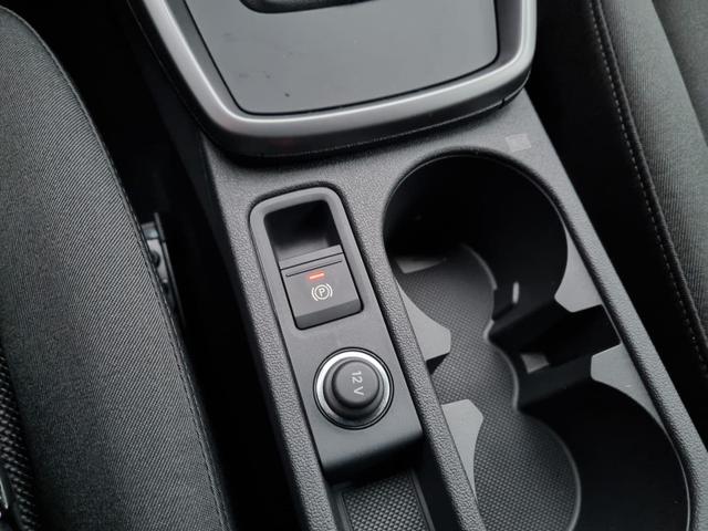 Audi A3 Sportback 30 TFSI 110PS Sitzheizung Klimaautomatik Smartphone-Interface (Apple-CarPlay Android-Auto) Parksensoren Armlehne vorne Tempomat Audi-phone-box Teilb.Rücksitzbank 