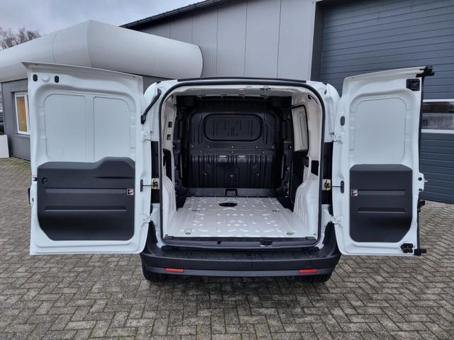 Doblo Cargo L1H1 1.6 Multijet 90PS Base 2-Sitzer Klima Hecktüren 180º Trennwand Schiebetür rechts ZV-Fernb. 2 elekt. FH. 