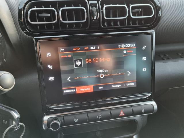 C3 Aircross 1.2 130PS Automatik C-Series LED-Scheinw. Klimaautomatik Sitzheizung Citroen-Radio mit Bluetooth DAB Touchscreen Apple CarPlay Android Auto Tempomat 16-LM abgedunkelte Scheiben 