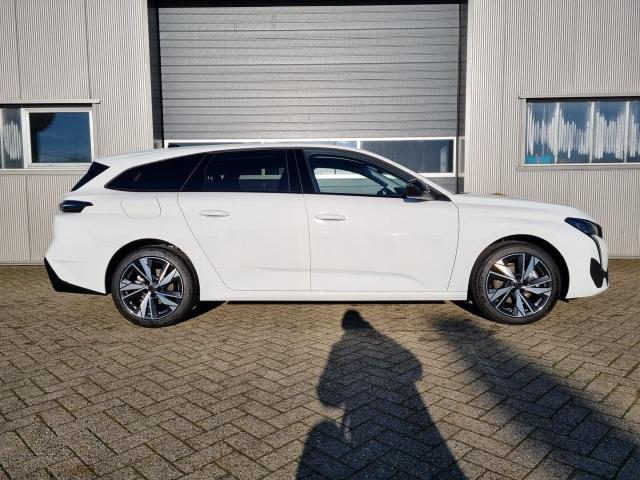 308 SW 1.5 BlueHDI 130PS Allure LED-Scheinw. Teil-Leder Klimaautomatik Peugeot-Navi Touchscreen Bluetooth DAB+ Apple CarPlay Android Auto PDC v+h Rückf.Kamera 17"LM 
