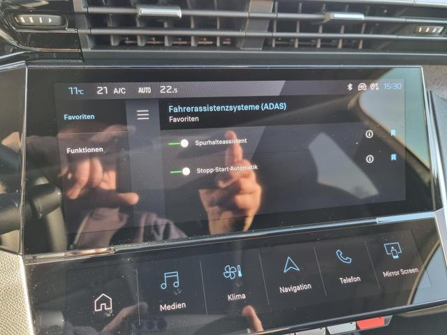 308 SW 1.5 BlueHDI 130PS Allure LED-Scheinw. Teil-Leder Klimaautomatik Peugeot-Navi Touchscreen Bluetooth DAB+ Apple CarPlay Android Auto PDC v+h Rückf.Kamera 17"LM 