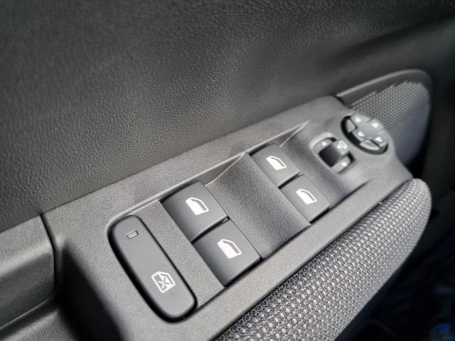 C3 Aircross 1.2 130PS Automatik C-Series Rückf.Kamera LED-Scheinw. Klimaautomatik Sitzheizung Citroen-Navi mit Bluetooth DAB Touchscreen Apple CarPlay Android Auto Tempomat 16-LM abgedunkelte Scheiben 