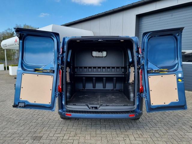 Transit Custom Doppelkabine L1 2.0 EcoBlue 170PS Automatik Sport 3,2t 5-Sitzer Sitzheizung Teilleder Klima Ford-Navi SYNC 3 DAB+ Bluetooth Touchscreen Apple Carplay Android Auto PDC v+h Rückf.Kamera Frontscheibe beheizb. 17"LM 