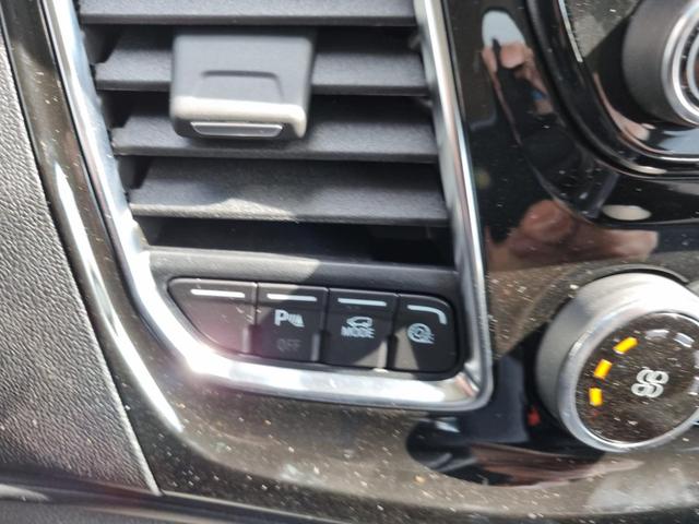 Transit Custom Doppelkabine L1 2.0 EcoBlue 170PS Automatik Sport 3,2t 5-Sitzer Sitzheizung Teilleder Klima Ford-Navi SYNC 3 DAB+ Bluetooth Touchscreen Apple Carplay Android Auto PDC v+h Rückf.Kamera Frontscheibe beheizb. 17"LM 