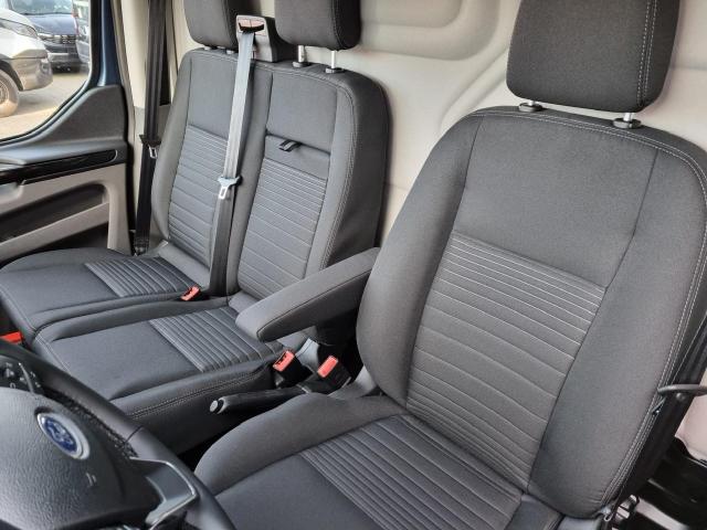 Transit Custom L2 2.0 TDCi 170PS Automatik Limited 3,0t 3-Sitzer Sitzheizung Frontscheibe beheizb. Klima Ford-Navi SYNC 3 DAB+ Bluetooth Touchscreen Apple Carplay Android Auto PDC v+h Rückf.Kamera 16"LM 