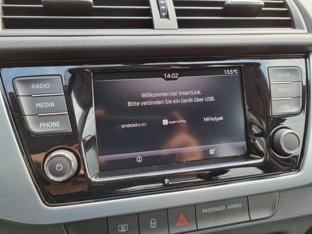 Fabia Combi 1.0 TSI 95PS Ambition Klima Armlehne PDC Radio Apple CarPlay Android Auto Touchscreen Bluetooth DAB+ 15"LM 