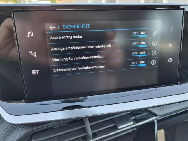 2008 1.2 PureTech 100PS Active Pack AHK abnehmbar Rückf.Kamera PDC Klimaautomatik Navi Apple CarPlay Android Auto Touchscreen Bluetooth DAB+ LED-Scheinw. Tempomat 