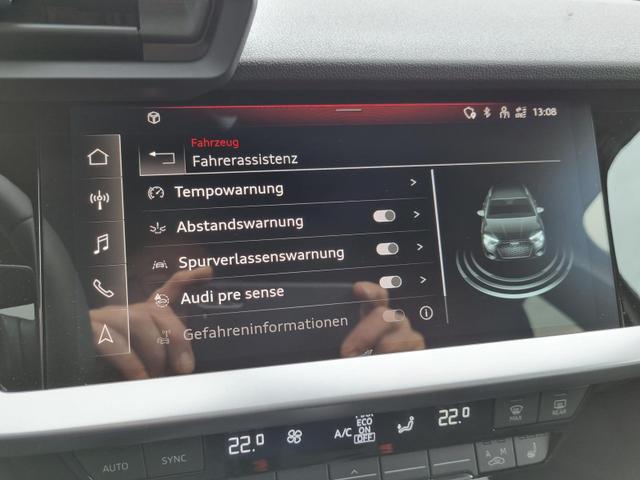 Audi A3 Sportback S-Line 35 TFSI 150PS S-Tronic Komfortklimaautomatik LED-Scheinw.+LED-Heckleuchten (dynamisch) Smartphone-Interface Sitzheizung Glanzpaket abg.Scheiben Apple-CarPlay Android-Auto Rückf.Kamera PDC v+h Teilb.Bank Tempomat 