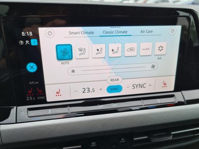 Golf Variant 1.5 TSI 130PS Life Klimaautomatik Sitzheizung Lenkradheizung LED-Scheinwerfer DAB Bluetooth PDC v+h 16"LM-Felgen Apple Car Play Android Auto AbstandsTempomat 