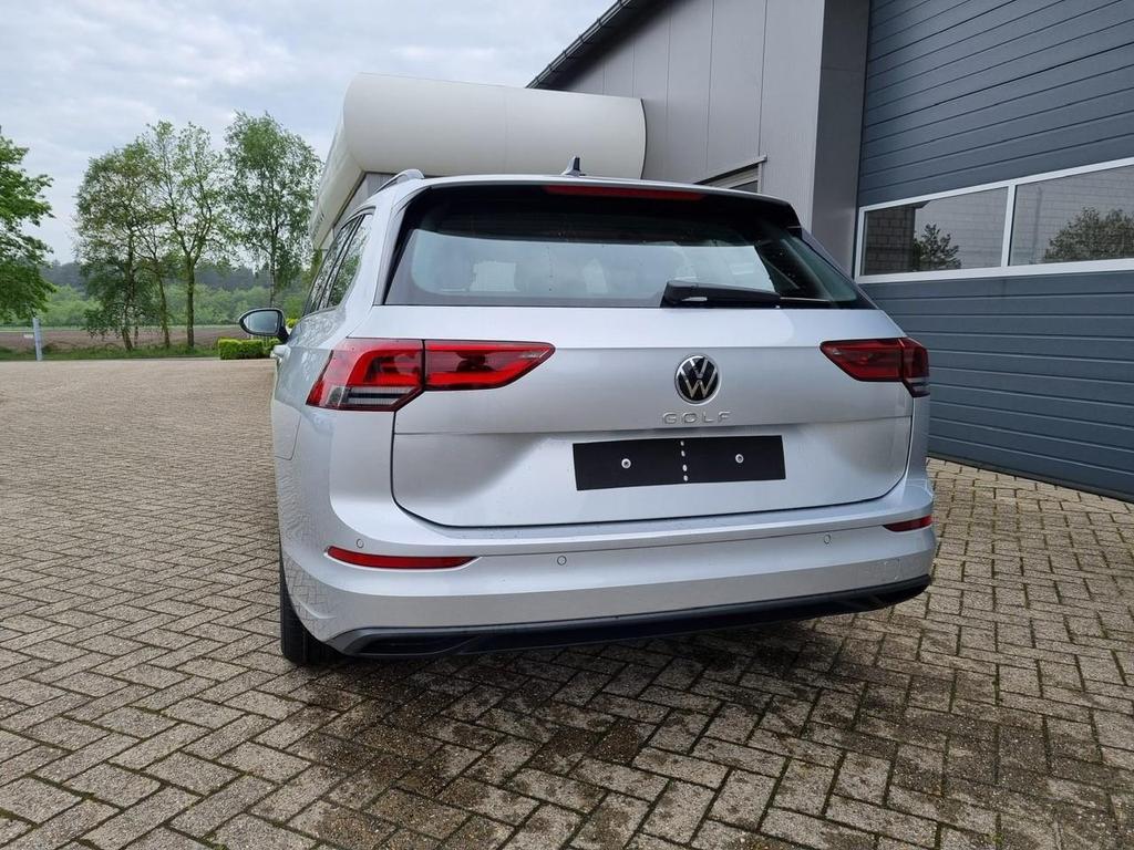 Volkswagen Golf Variant 1.5 TSI 130PS Life Klimaautomatik Sitzheizung  Lenkradheizung LED-Scheinwerfer DAB Bluetooth PDC v+h 16LM-Felgen Apple  Car Play Android Auto AbstandsTempomat günstiger kaufen EU-Neuwagen