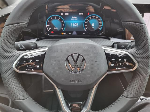 Golf 1.5 TSI OPF 150PS R-Line Virtual Cockpit Rückf.Kamera Air-Care-Climatronic Sitzheizung Lenkradheizung Abg.Scheiben AbstandsTempomat Radio "Ready 2 Discover" Apple Car Play Android Auto Ladefunktion Handy PDC v+h 