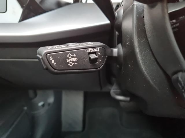 A3 Sportback S-Line 35 TFSI 150PS S-Tronic Navi MMI Sitzheizung Sportsitze Komfortklimaautomatik PDC v&h Rückf.Kamera 2xKeyless Tempomat Glanzpaket Armlehne teilb.Rücksitzbank 