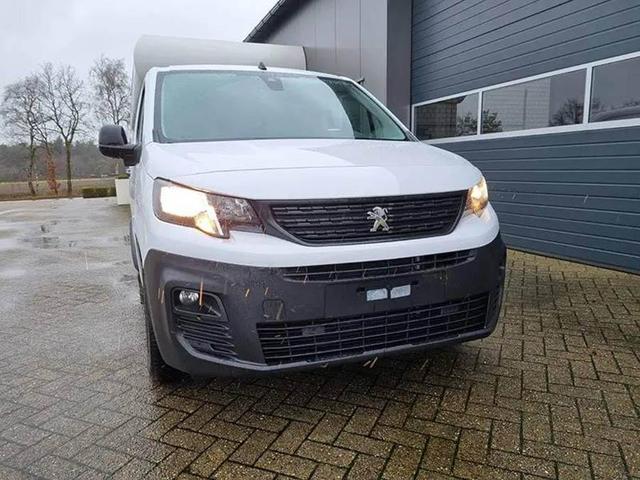 Peugeot Partner 1.5 BlueHDI 130PS Automatik 2-Sitzer Navi Apple CarPlay Android Auto AHK Klima Bluetooth DAB PDC v+h Rückf.Kamera Tempomat Ganzj.Reifen 