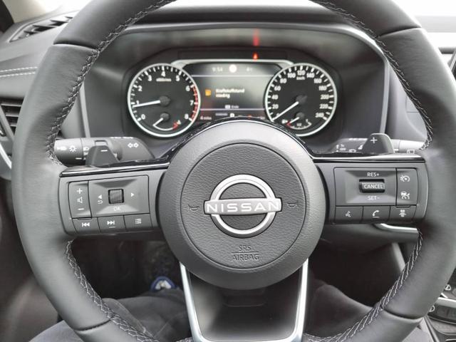 Nissan Qashqai 1.3 DIG-T Mild-Hybrid 158PS X-Tronic Acenta PanoGlasdach Klimaautomatik Radio Bluetooth Touchscreen Apple CarPlay Android Auto PDC Rückf.Kamera ACC 2xKeyless 17-LM 