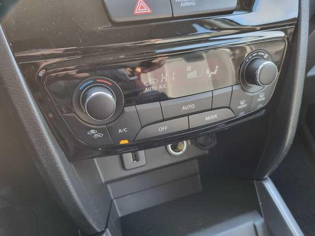 Suzuki Vitara 1.4 Boosterjet 129PS HYBRID Comfort Klimaautomatik Sitzheizung Rückf.Kamera AbstandsTempomat Suzuki-Radio Apple CarPlay Android Auto Touchscreen Bluetooth LED-Scheinw. 17-LM 