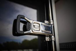 Renault Master Kastenwagen Kofferaufbau 2.3 dCi 165PS 3,5t 3-Sitzer Klima Navi Rückf.Kamera Hecktüren 270° Innenraumverkleidung Laderaum 4100x2120 