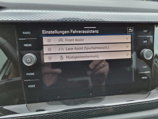 Volkswagen Polo 1.0 TSI 95PS Life Digital Cockpit Radio "Ready 2 Discover" Rückf.Kamera Sitzheizung PDC v+h Nebelscheinw. Klima LED-Scheinwerfer DAB Bluetooth Apple Car Play Android Auto abged. Scheiben 15-LM 