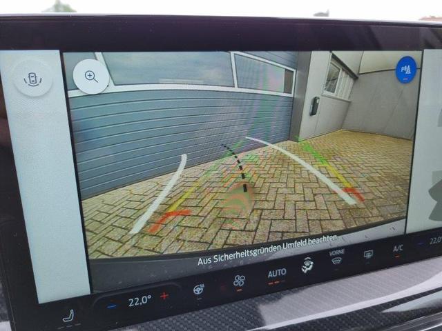 Ford Focus Turnier 1.0 155PS Automatik ST-Line X B&O-Sound Winterpaket Rückf.Kamera ACC Klimaautomatik Sitzheizung Lenkradheizung Frontscheibe beheizb. Ford-Navi SYNC 4 Bluetooth Apple Carplay Android Auto PDC v+h 2xKeyless 