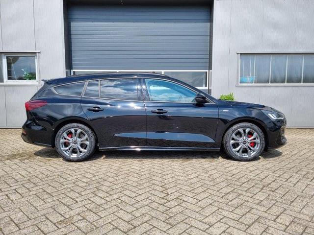 Ford Focus Turnier 1.0 125PS ST-Line X Voll-Leder elektr. Heckklappe Winterpaket Rückf.Kamera ACC Klimaautomatik Sitzheizung Lenkradheizung Frontscheibe beheizb. Ford-Navi SYNC 4 B+O Sound DAB+ Bluetooth Apple Carplay Android Auto PDC v+h 2xKeyless 17-LM 