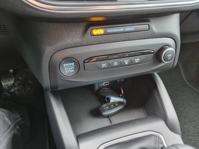 Ford Focus Turnier 1.0 125PS Titanium Winterpaket Klimaautomatik Sitzheizung Lenkradheizung Frontscheibe beheizb. Ford-Navi SYNC 4 DAB+ Bluetooth Apple Carplay Android Auto Rückf.Kamera PDC v+h 