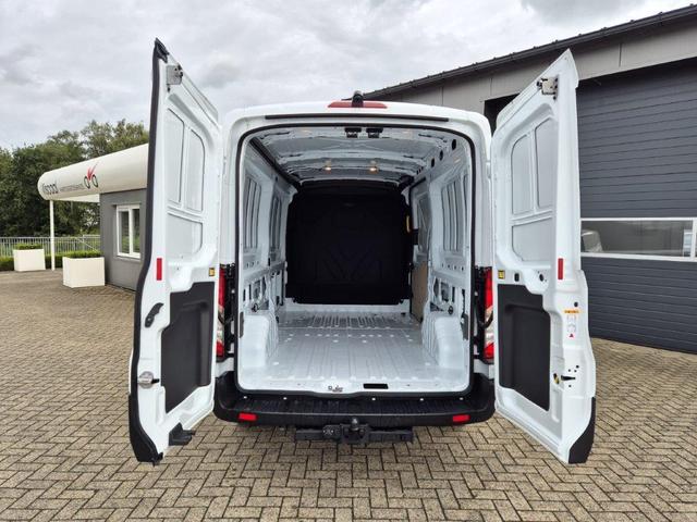 Ford Transit L3H2 2.0 TDCi 130PS Trend 3,5t 3-Sitzer AHK Klima Navi Bluetooth DAB Frontscheibe beheizb. PDC v+h Rückf.Kamera Tempomat 